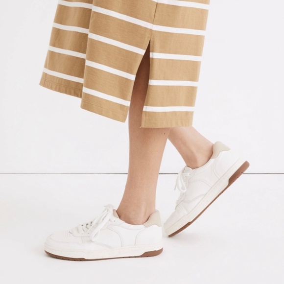 Court Sneakers in White Leather - Picture 4 of 4